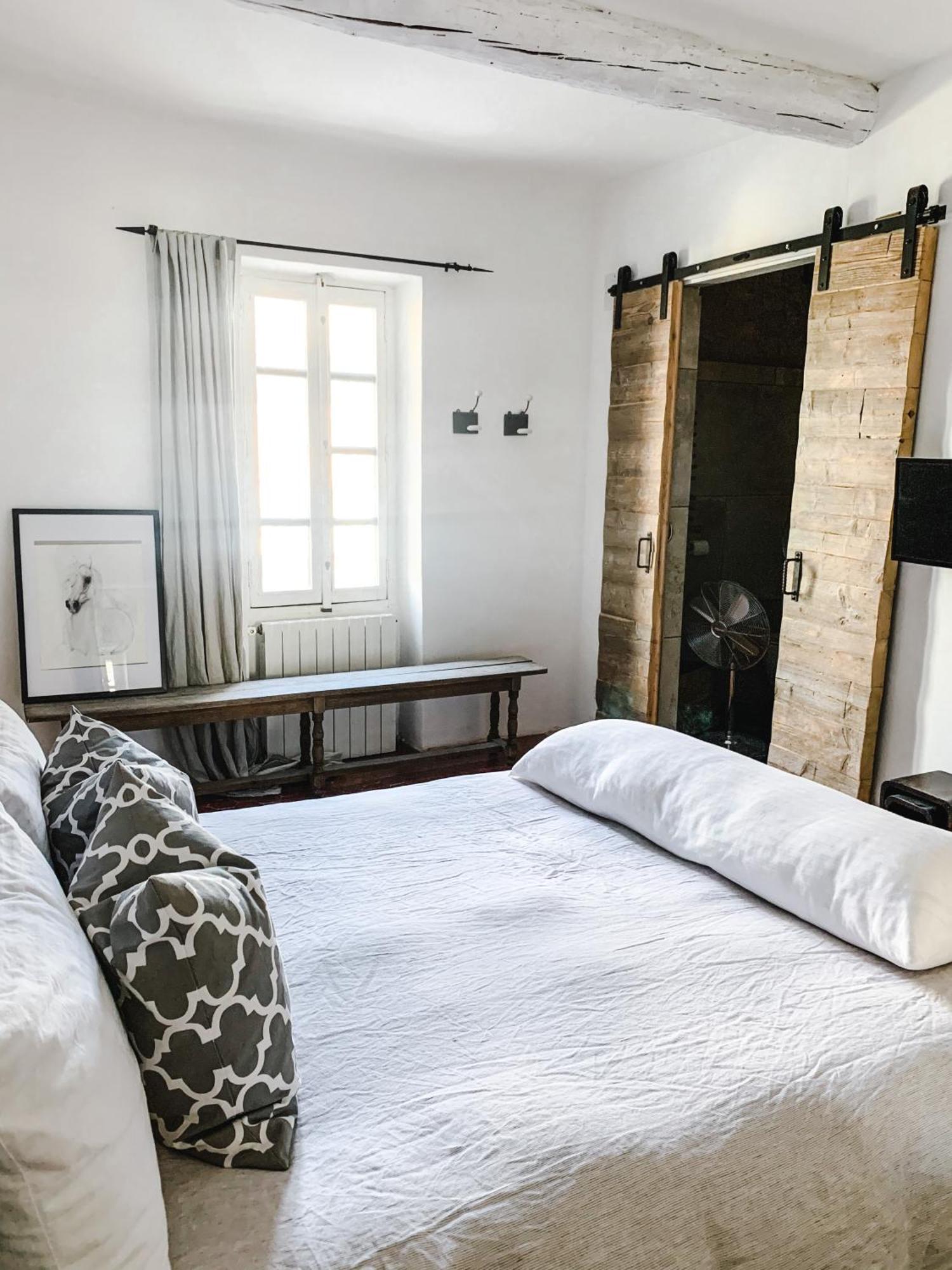 La Belugue Bed & Breakfast Beaumont-de-Pertuis Eksteriør bilde